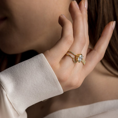 Solitaire-Oval Lab Grown Diamond Engagement Ring