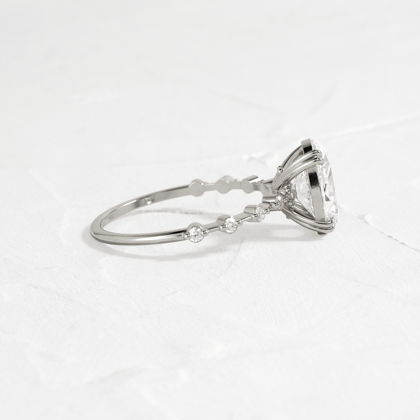 Solitaire-Oval Lab Grown Diamond Engagement Ring