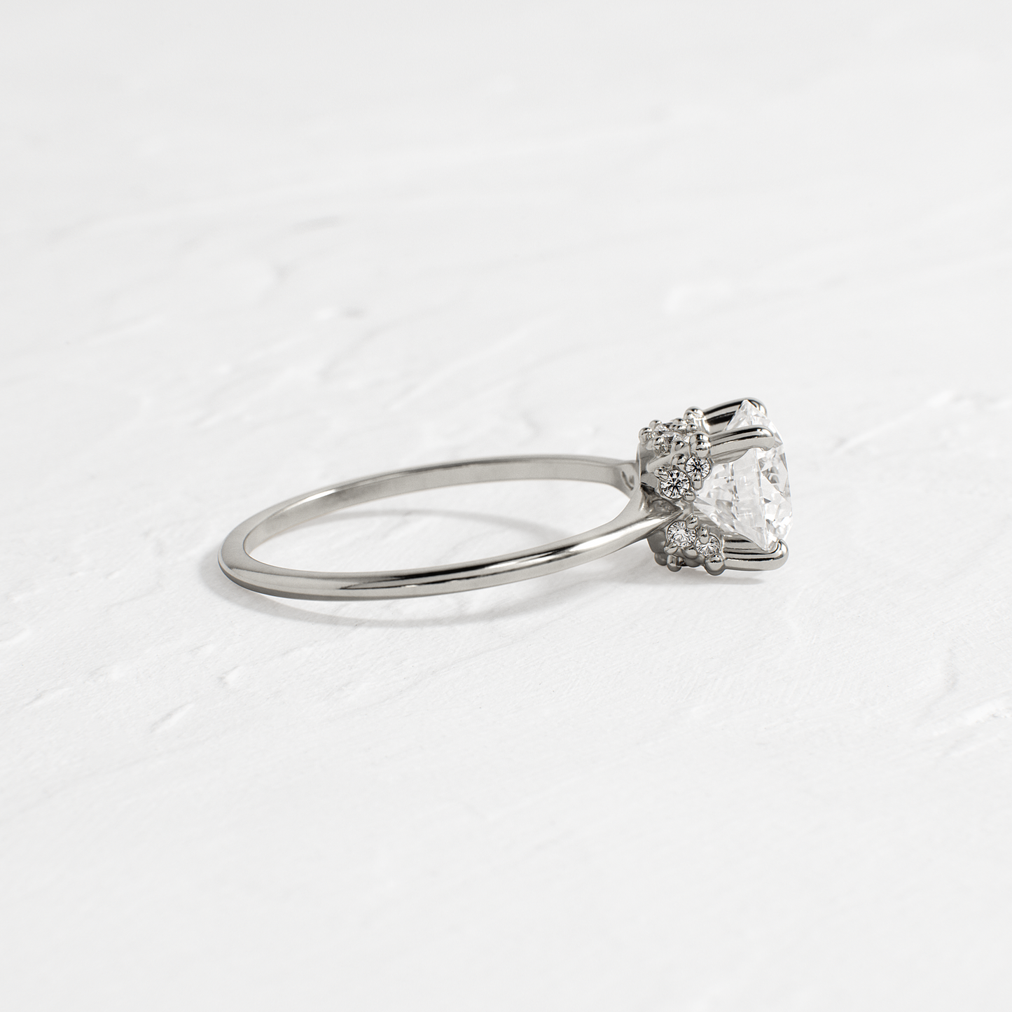 Solitaire-Oval Lab Grown Diamond Engagement Ring