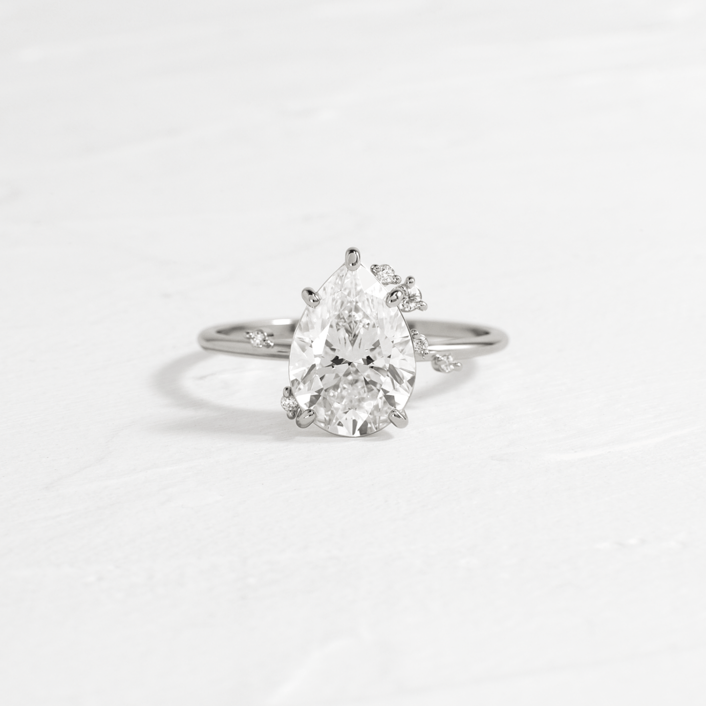 Solitaire-Oval Lab Grown Diamond Engagement Ring