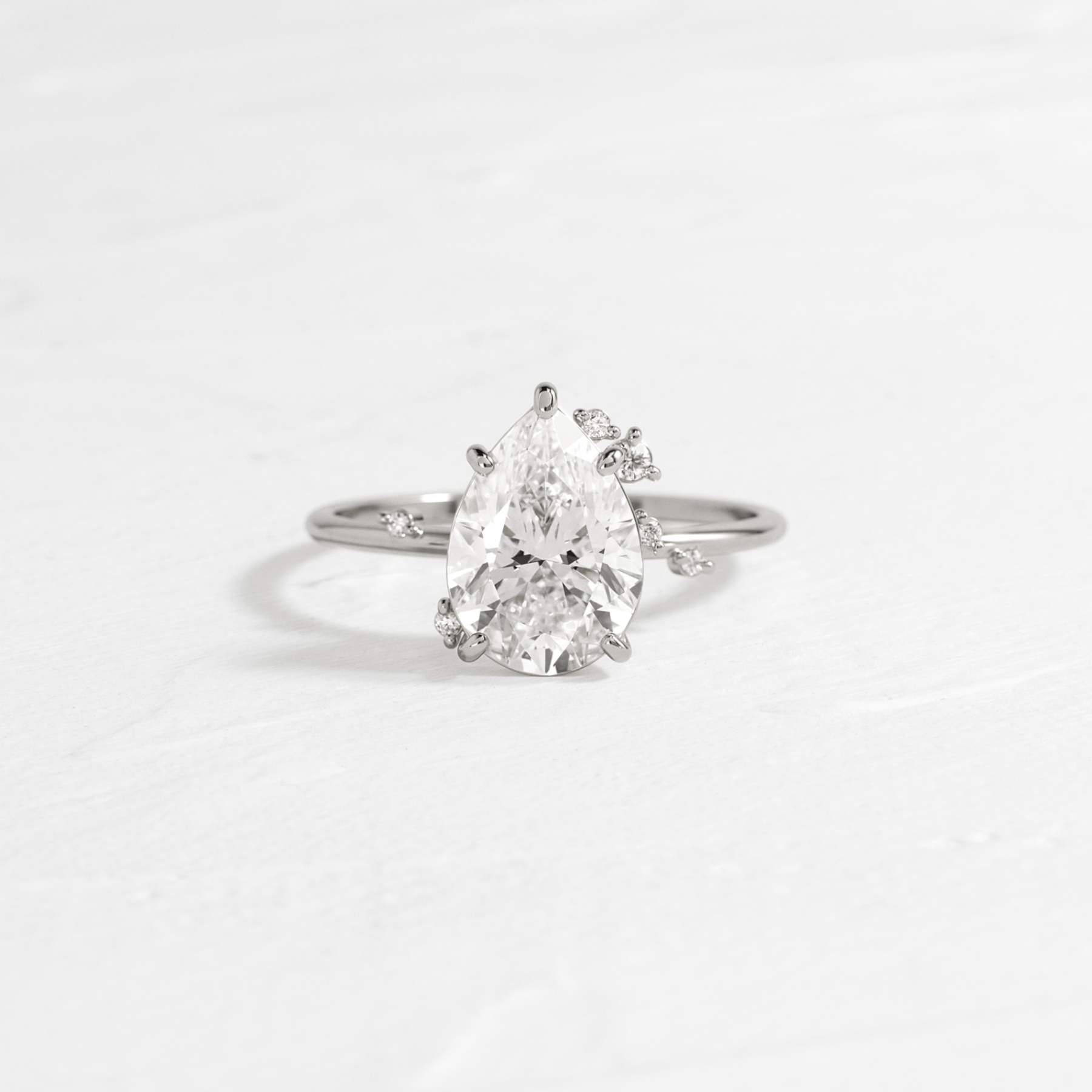 Solitaire-Oval Lab Grown Diamond Engagement Ring