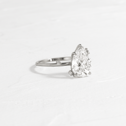 Solitaire-Oval Lab Grown Diamond Engagement Ring