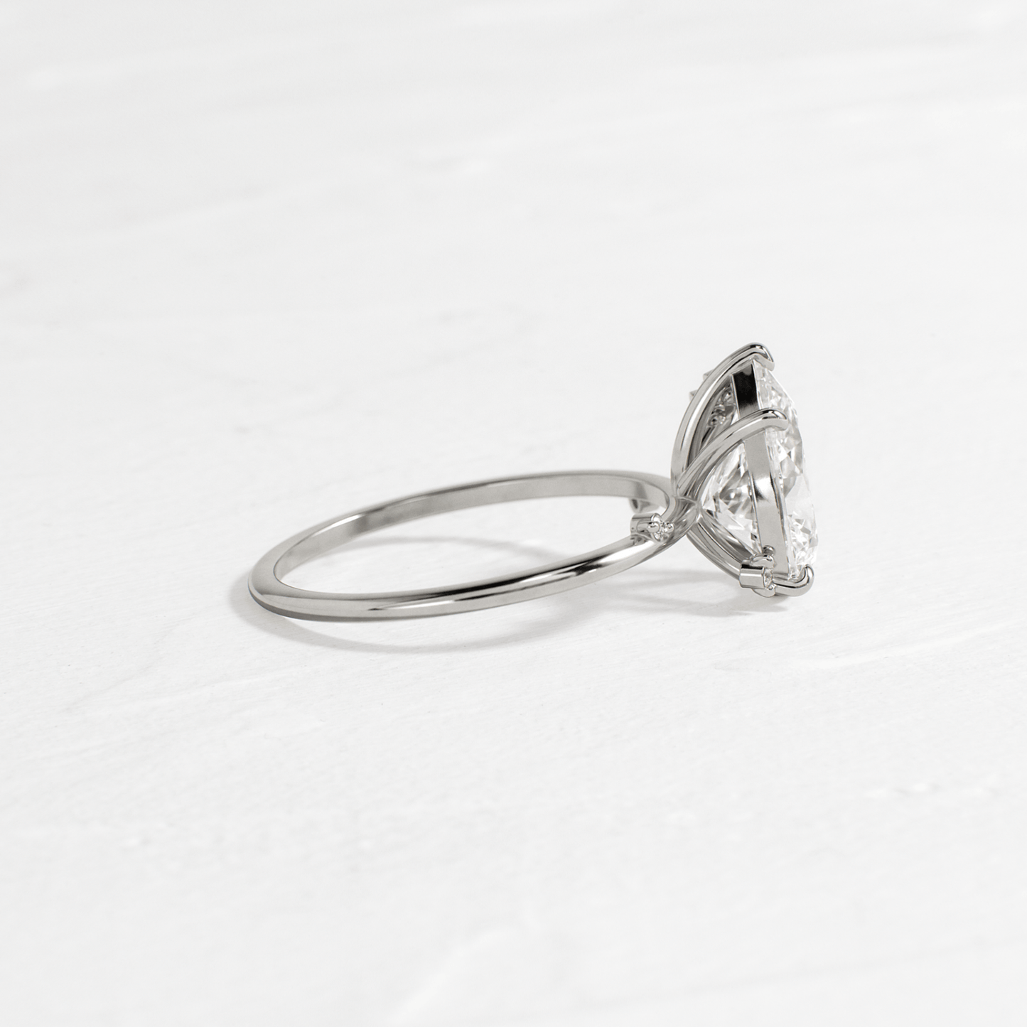 Solitaire-Oval Lab Grown Diamond Engagement Ring