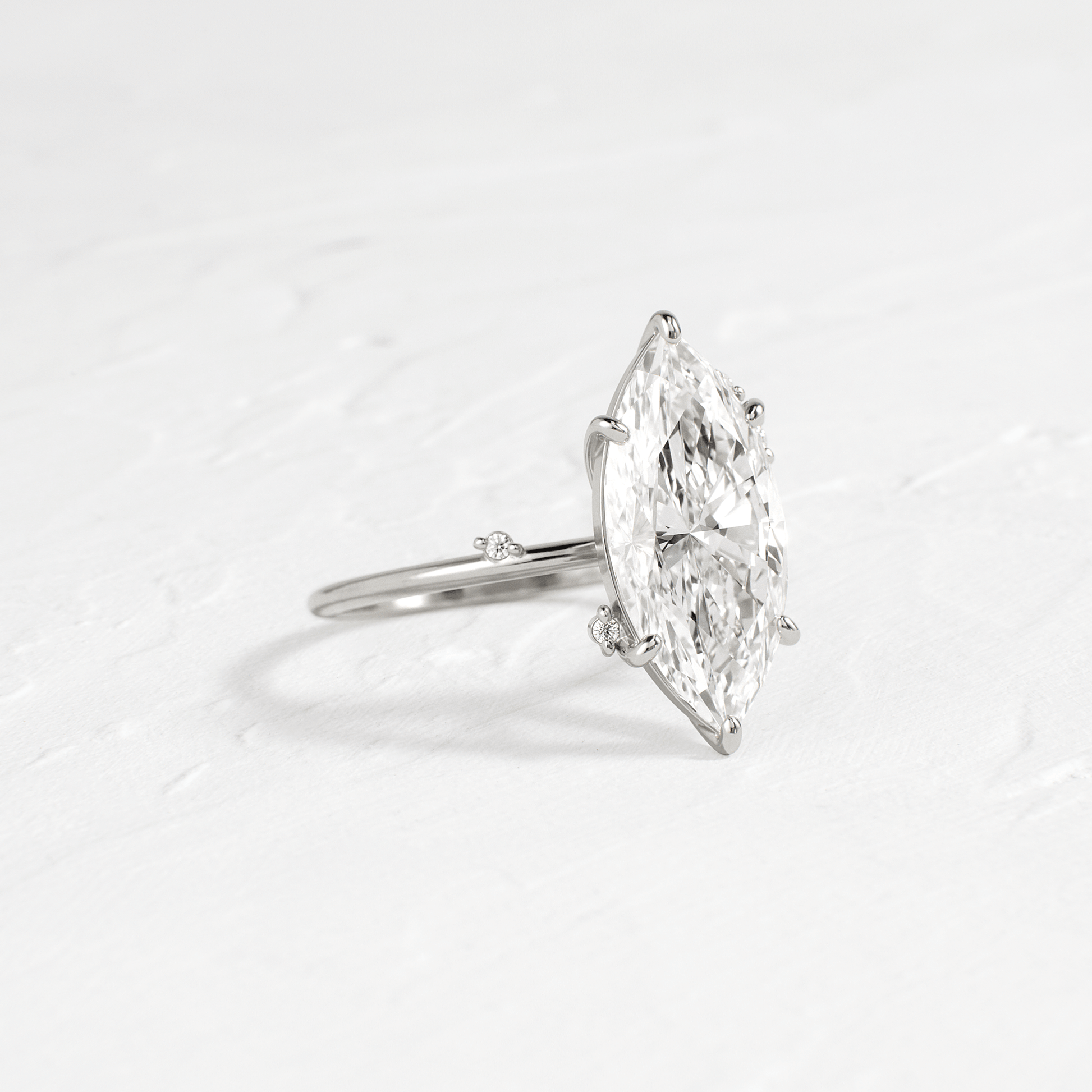 Solitaire-Oval Lab Grown Diamond Engagement Ring