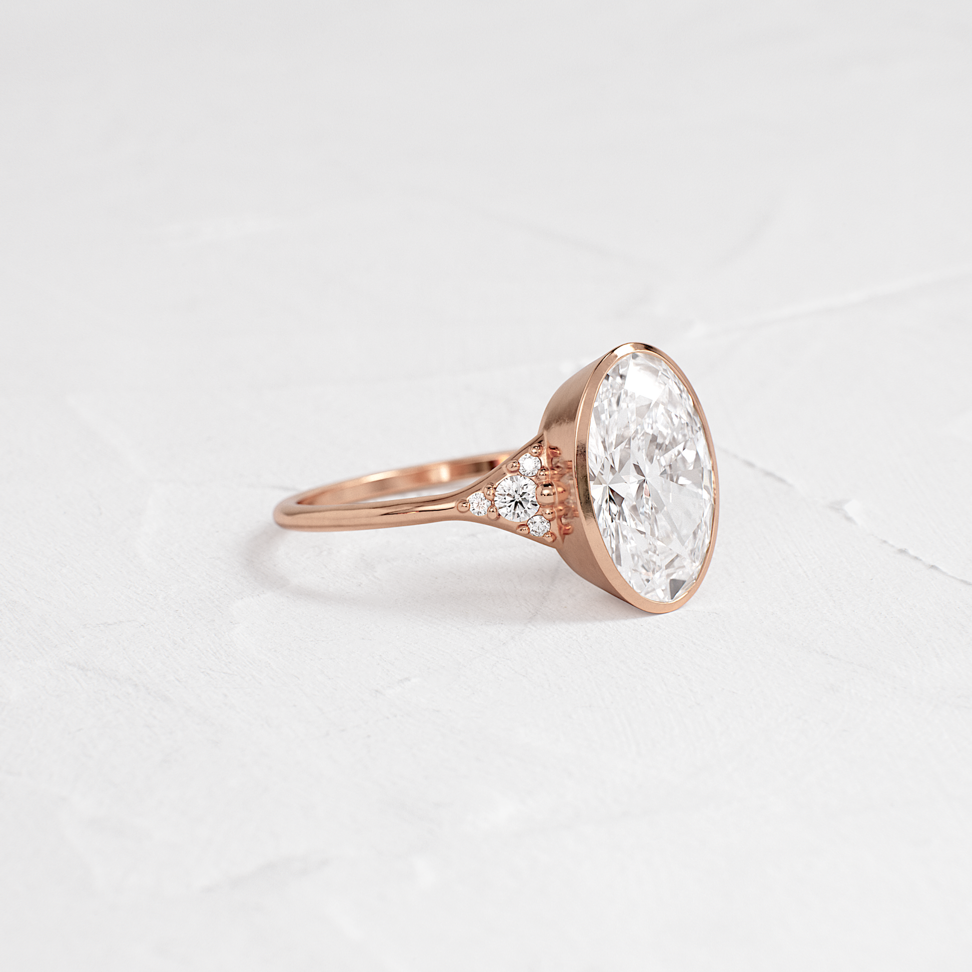 Solitaire-Oval Lab Grown Diamond Engagement Ring