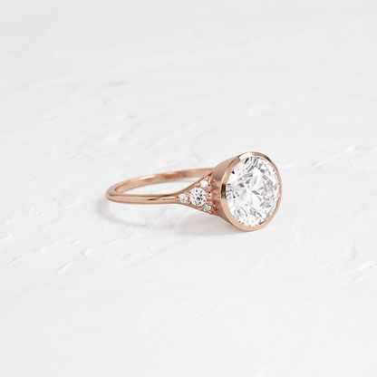 Bezel & Cluster Style-Round Lab Grown Diamond Engagement Ring