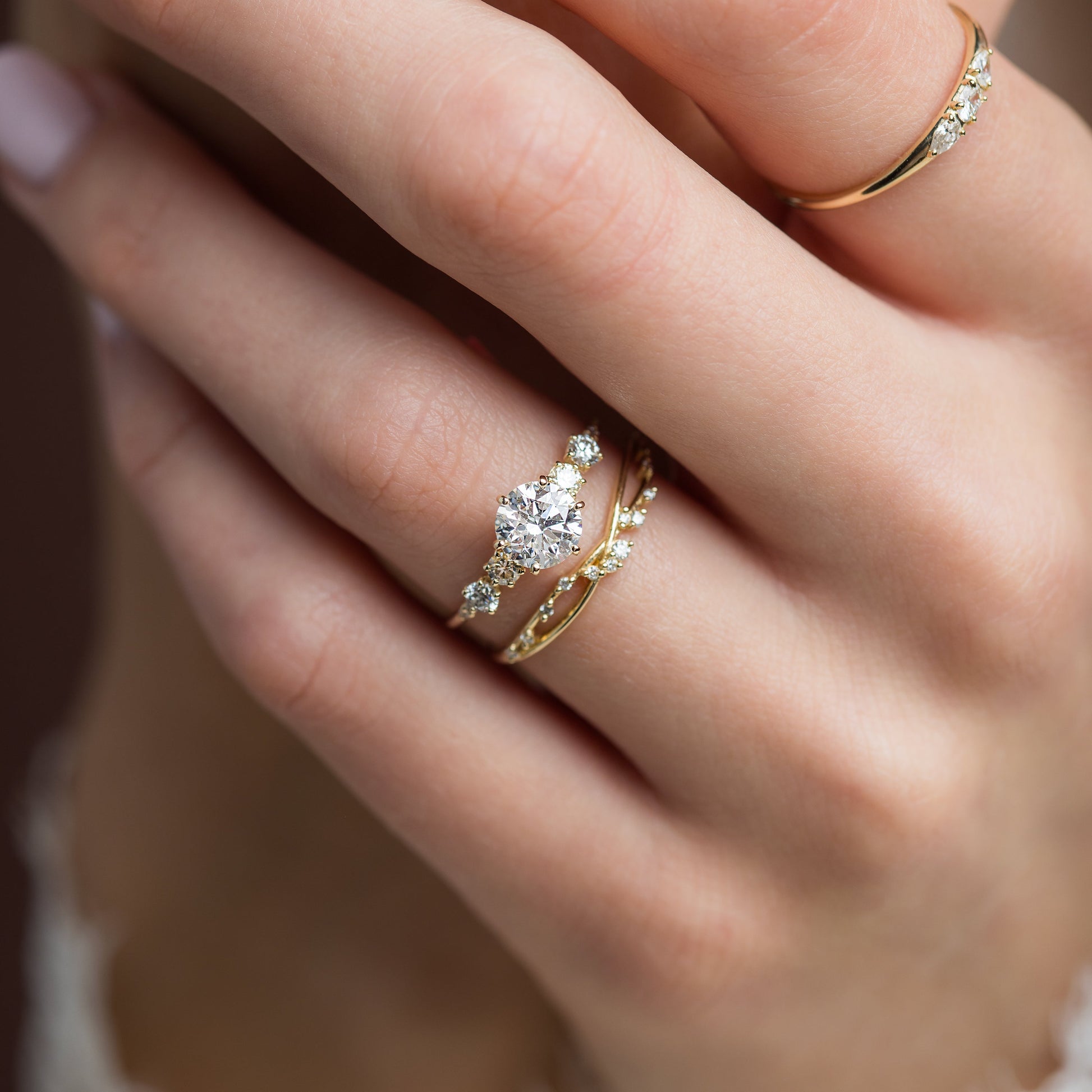 Solitaire-Oval Lab Grown Diamond Engagement Ring