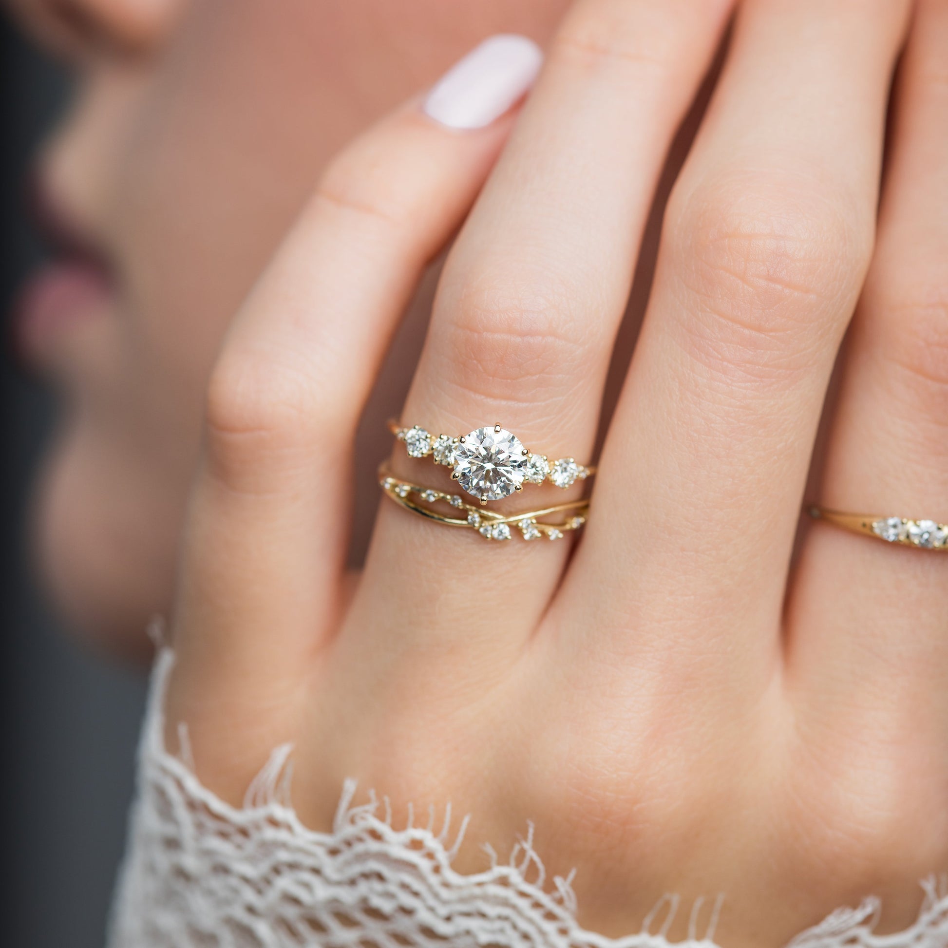 Solitaire-Oval Lab Grown Diamond Engagement Ring