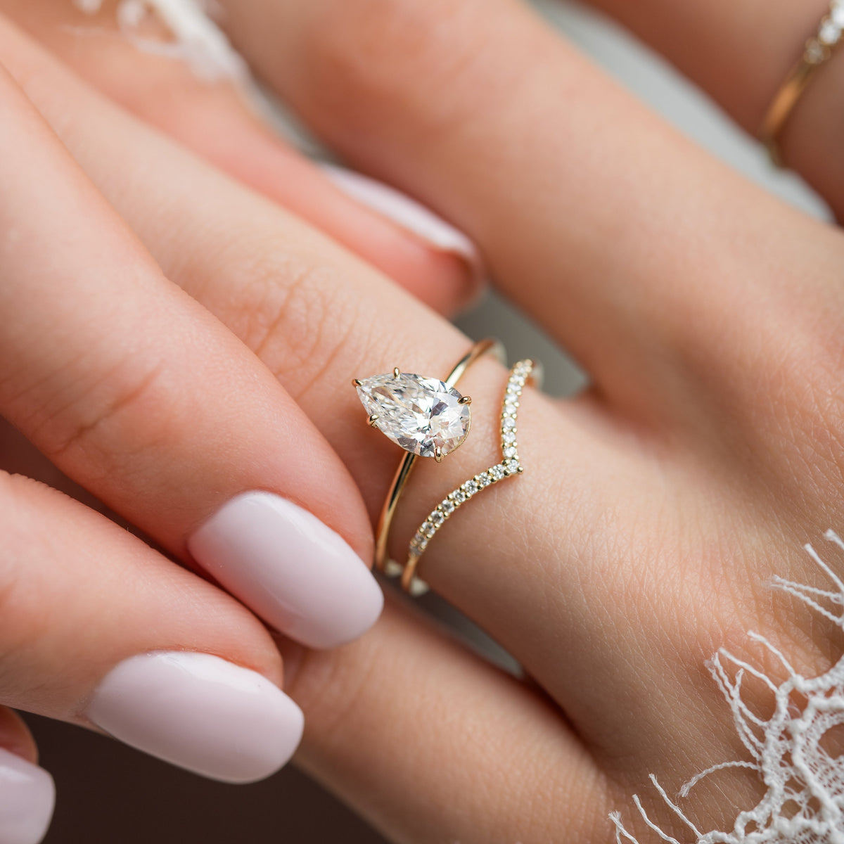Solitaire-Pear Lab Grown Diamond Engagement Ring
