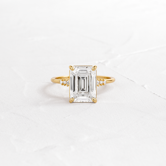 Solitaire-Oval Lab Grown Diamond Engagement Ring
