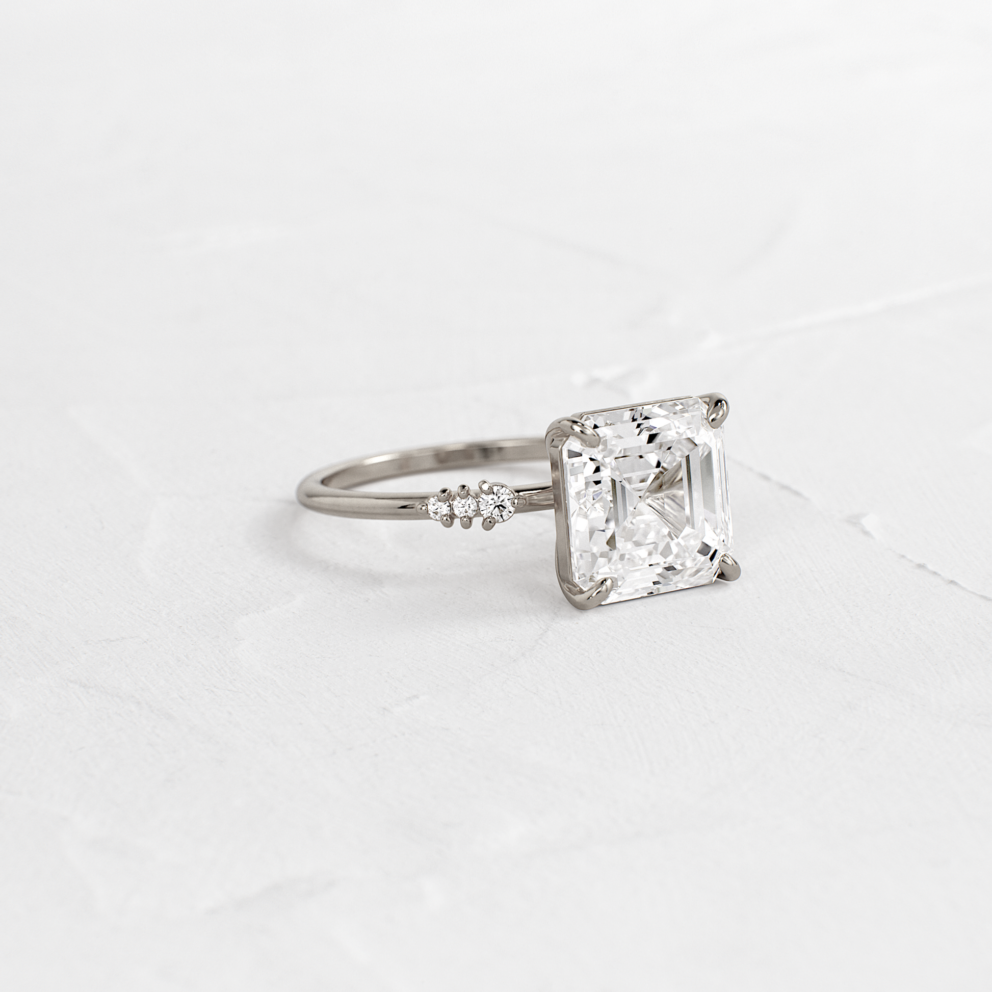 Solitaire-Oval Lab Grown Diamond Engagement Ring