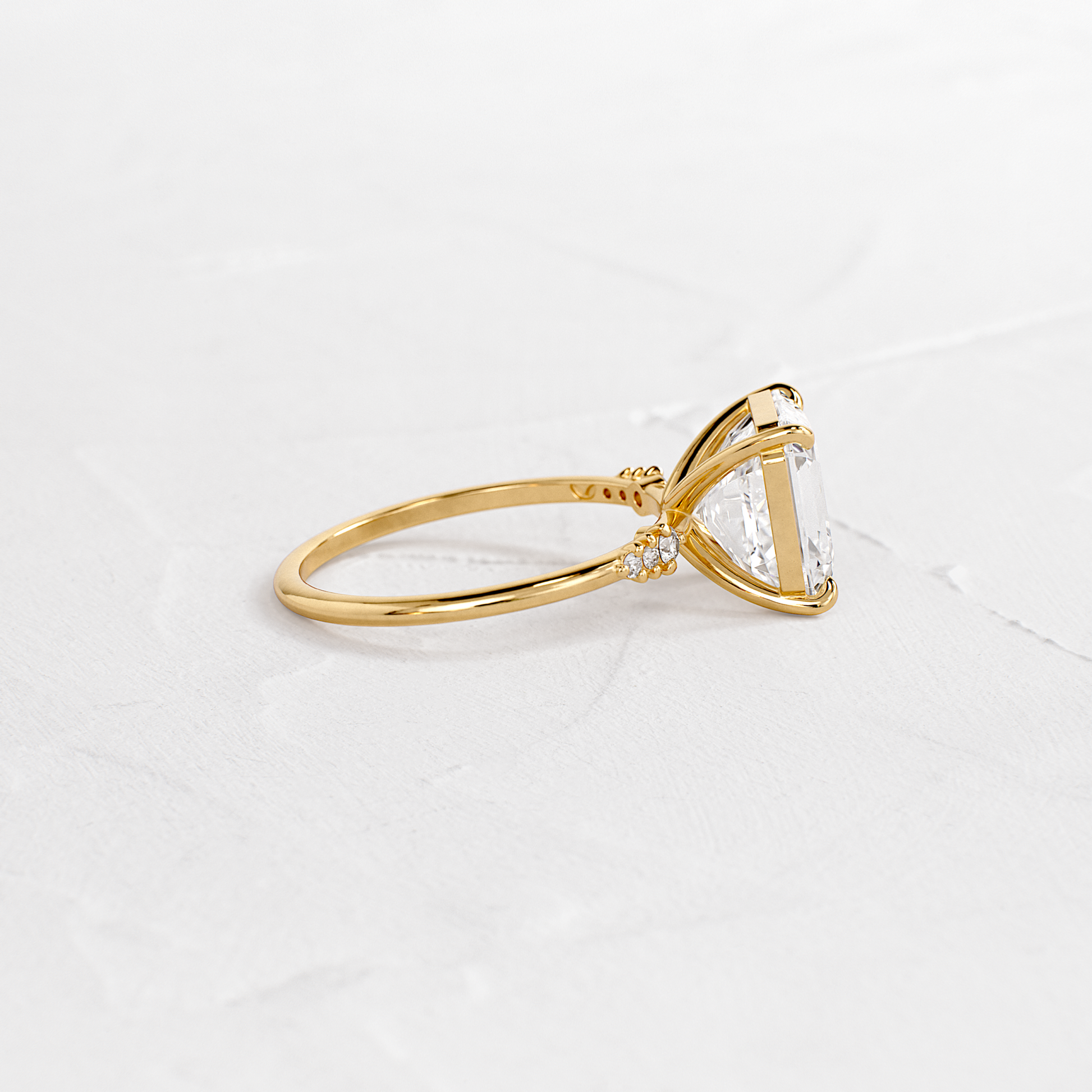 Solitaire-Oval Lab Grown Diamond Engagement Ring