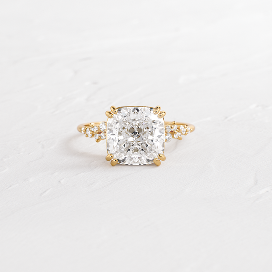 Solitaire-Oval Lab Grown Diamond Engagement Ring