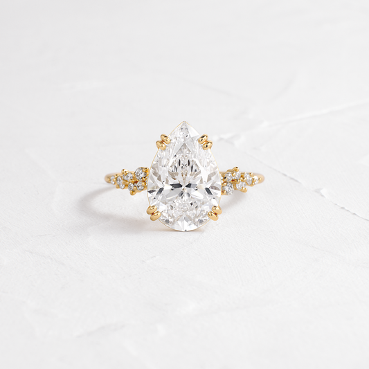 Solitaire-Oval Lab Grown Diamond Engagement Ring