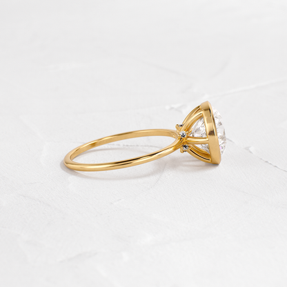 Solitaire-Oval Lab Grown Diamond Engagement Ring