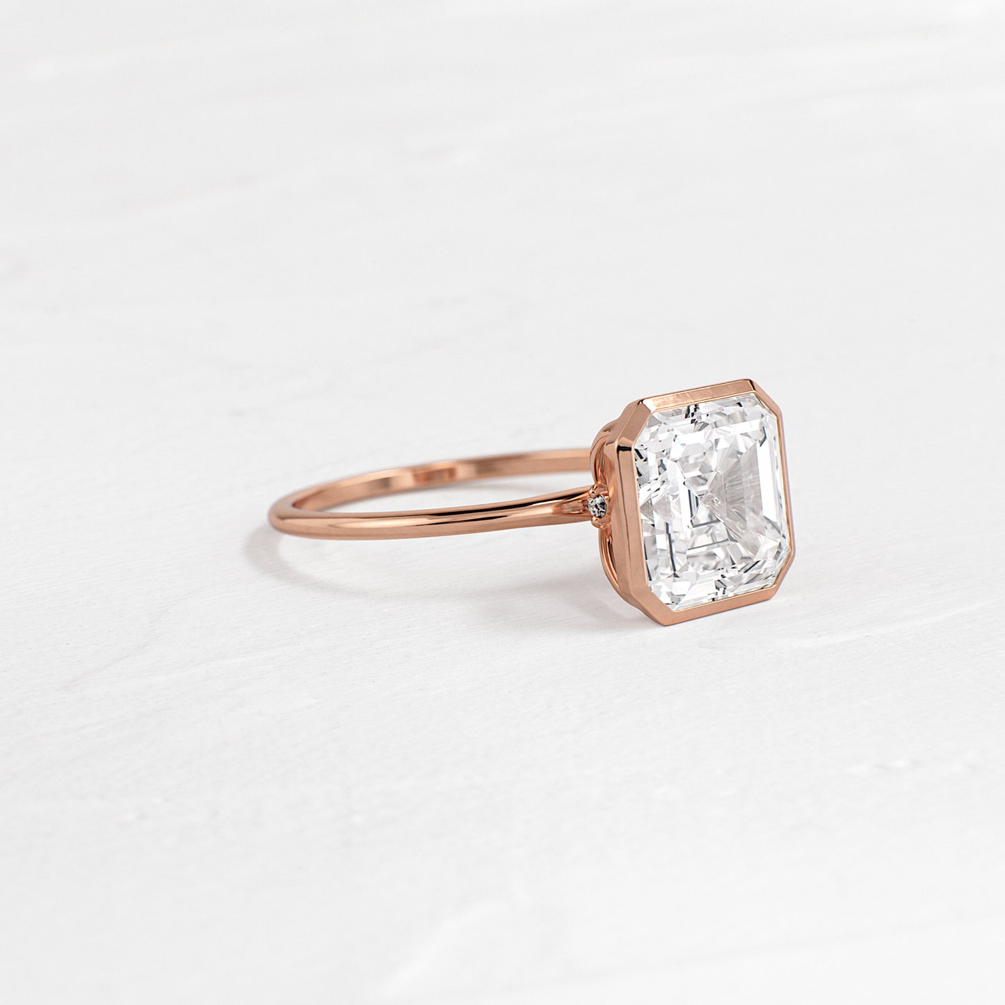 Solitaire-Oval Lab Grown Diamond Engagement Ring