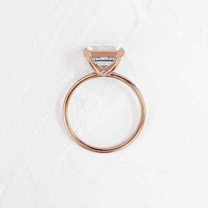 Solitaire-Oval Lab Grown Diamond Engagement Ring