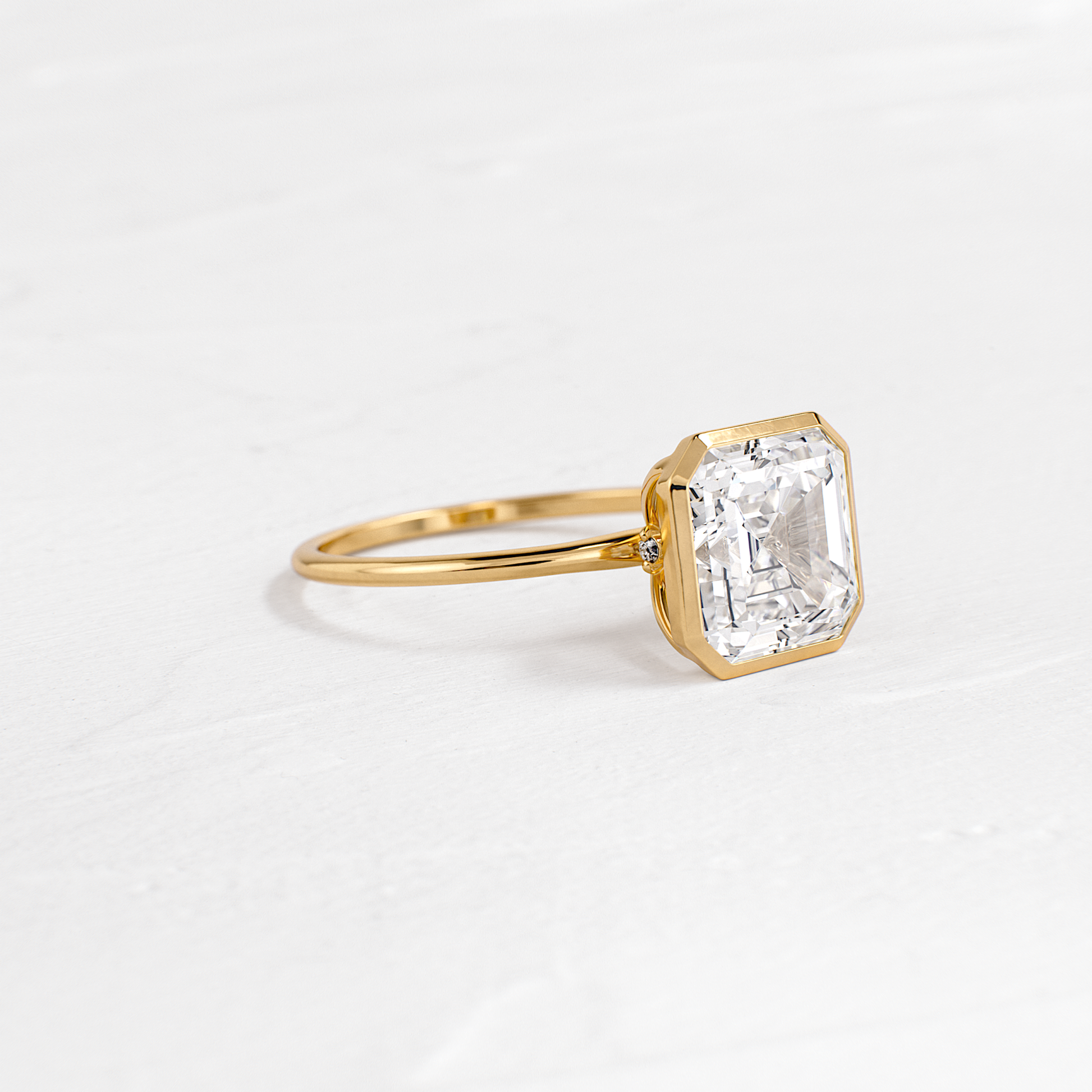 Solitaire-Oval Lab Grown Diamond Engagement Ring