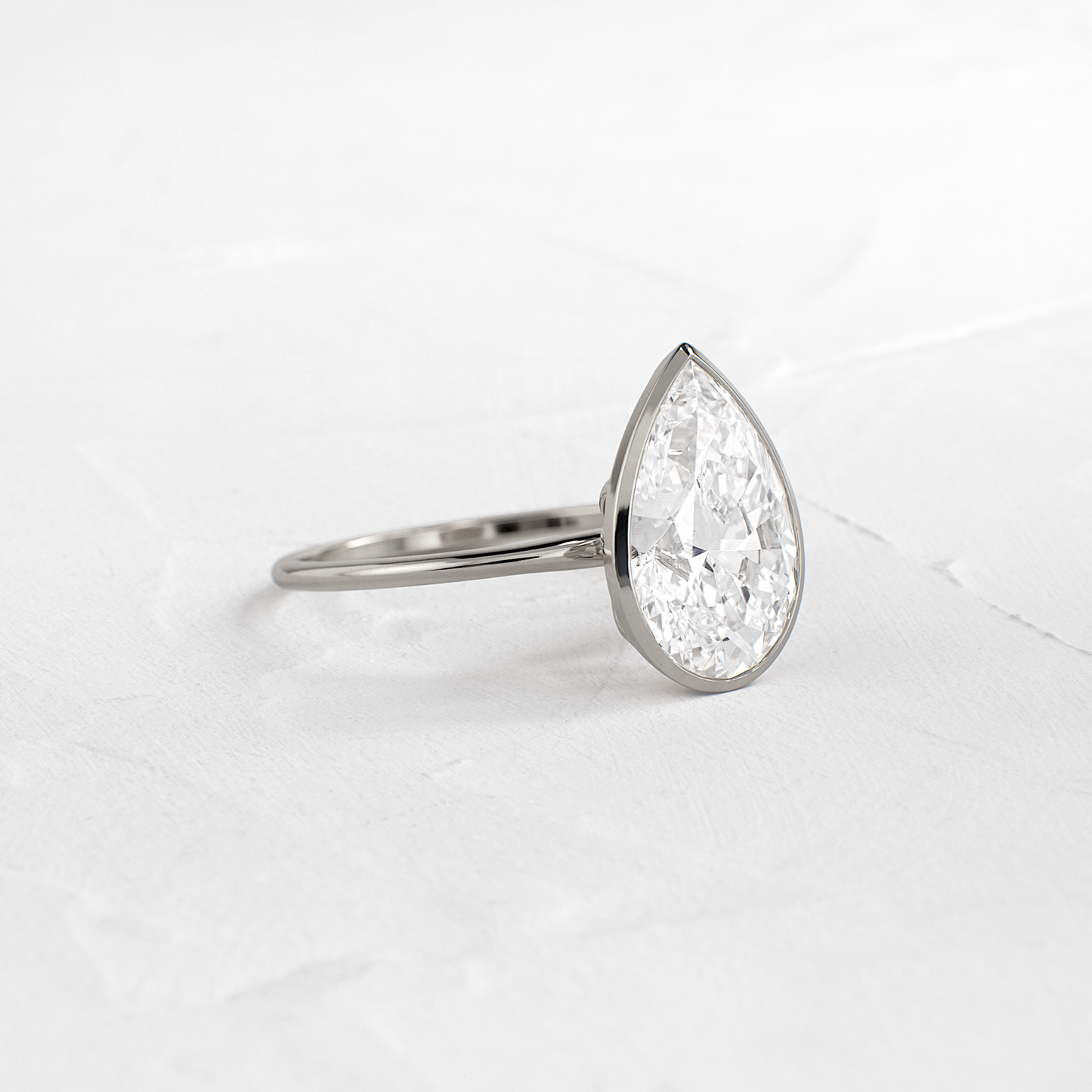 Solitaire-Oval Lab Grown Diamond Engagement Ring