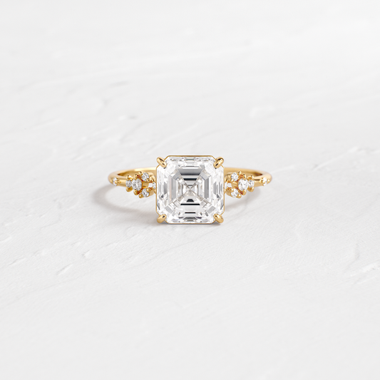 Solitaire-Oval Lab Grown Diamond Engagement Ring