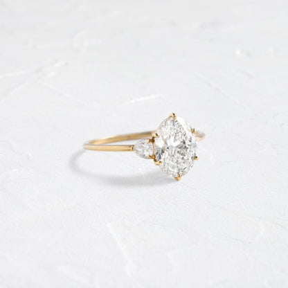 Three Stone-Oval Lab Grown Diamond Engagement Ring