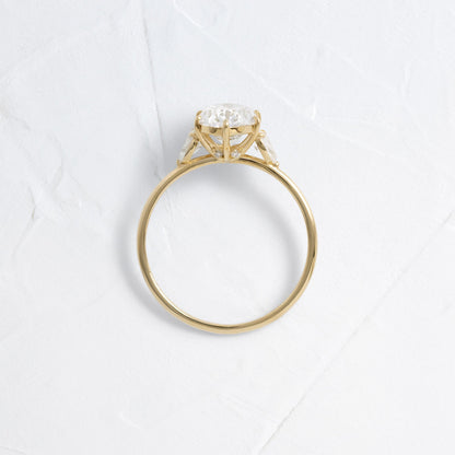 Solitaire-Oval Lab Grown Diamond Engagement Ring