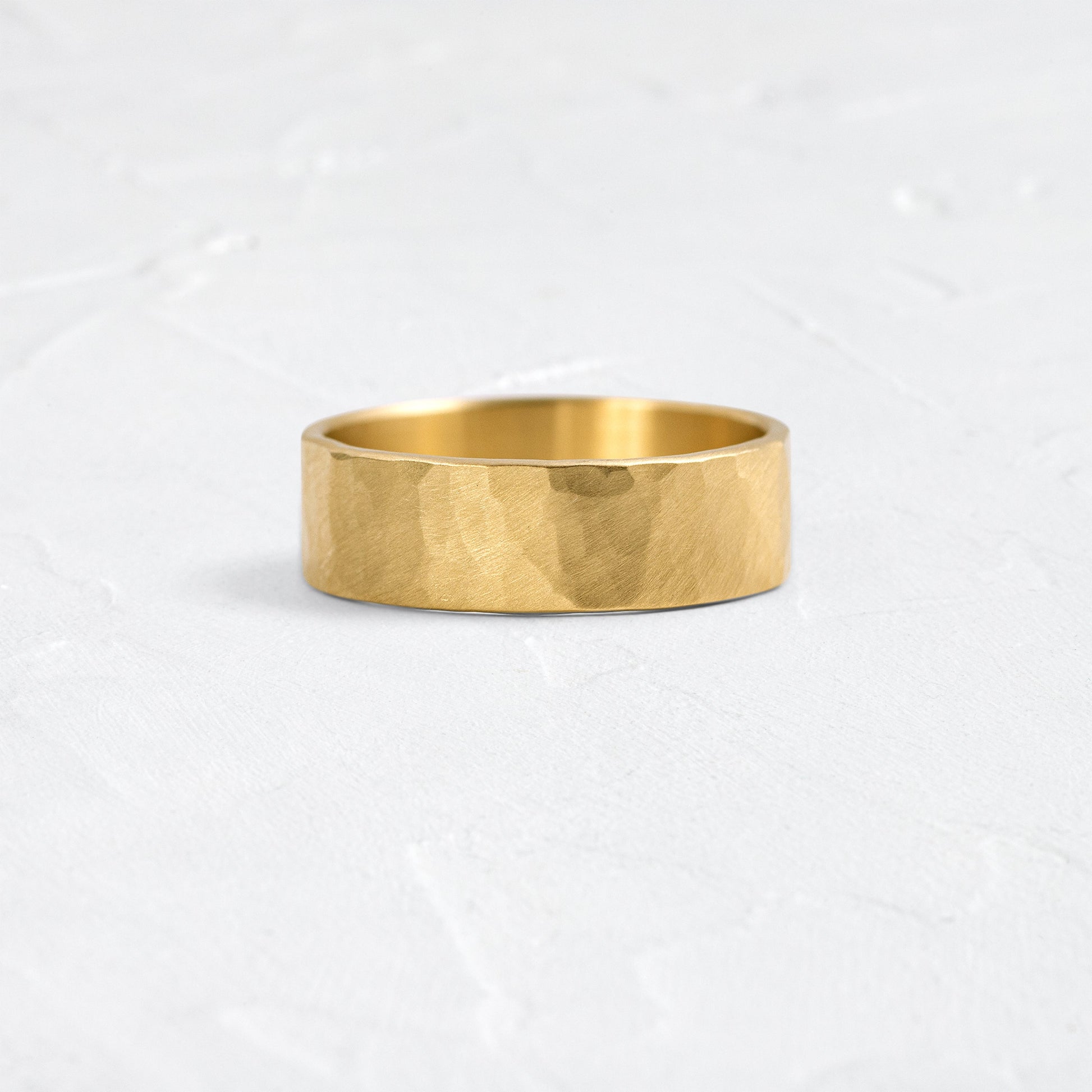 Classic- Men's Wedding Band