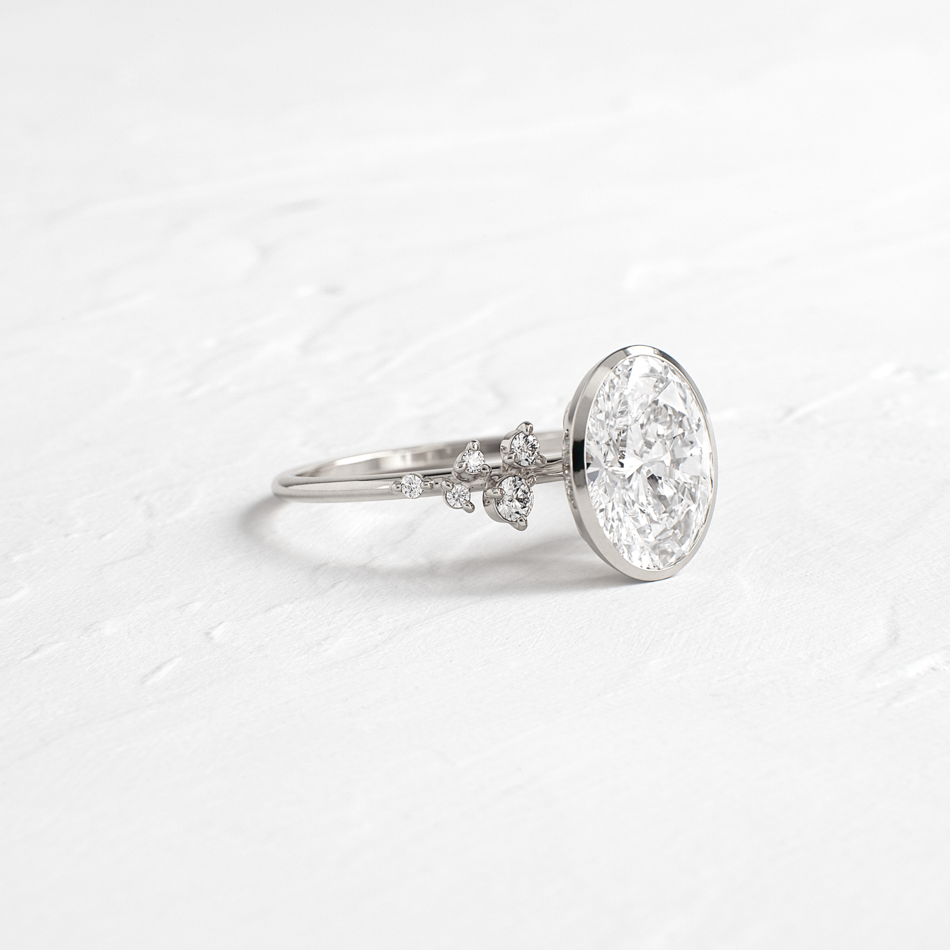 Solitaire-Oval Lab Grown Diamond Engagement Ring