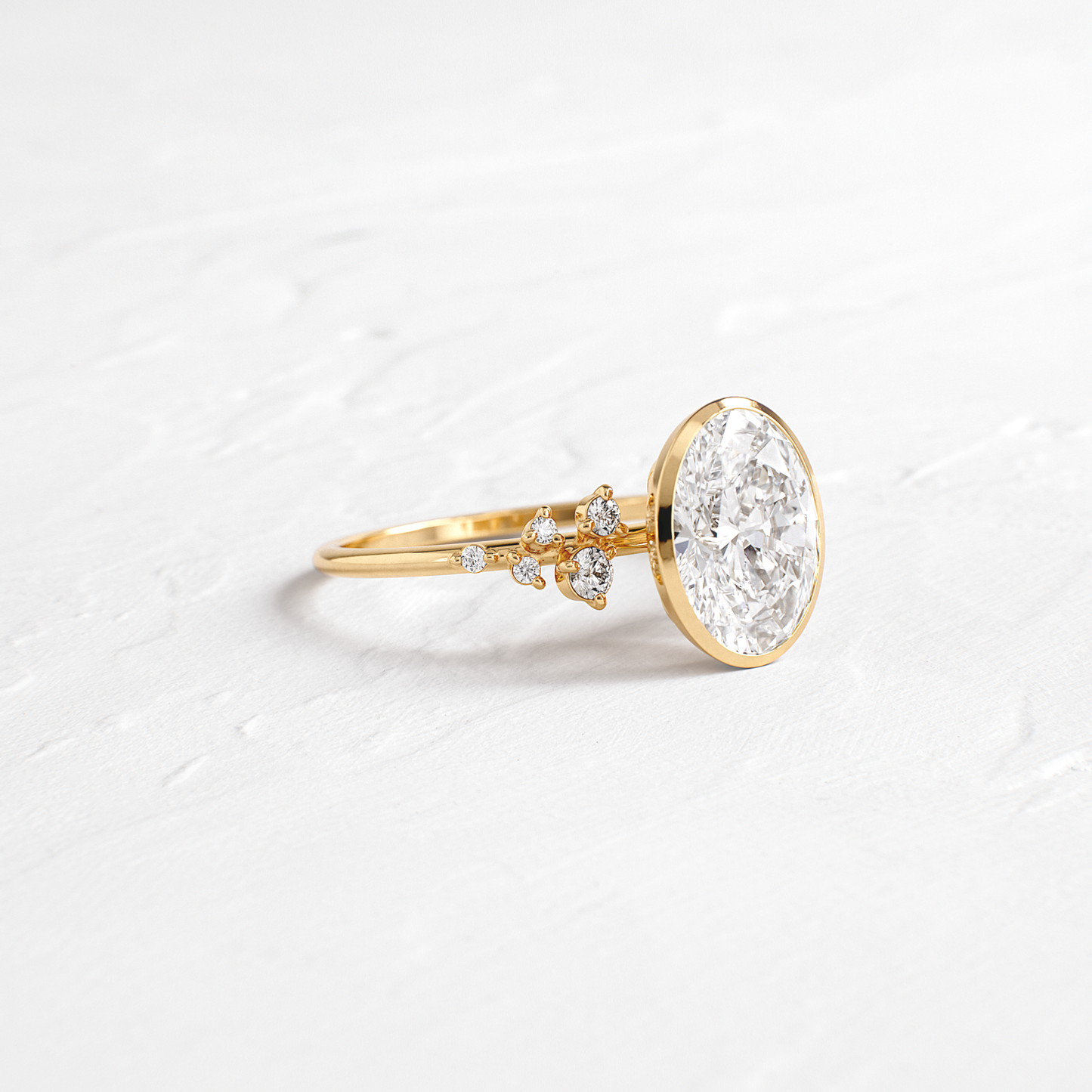 Solitaire-Oval Lab Grown Diamond Engagement Ring