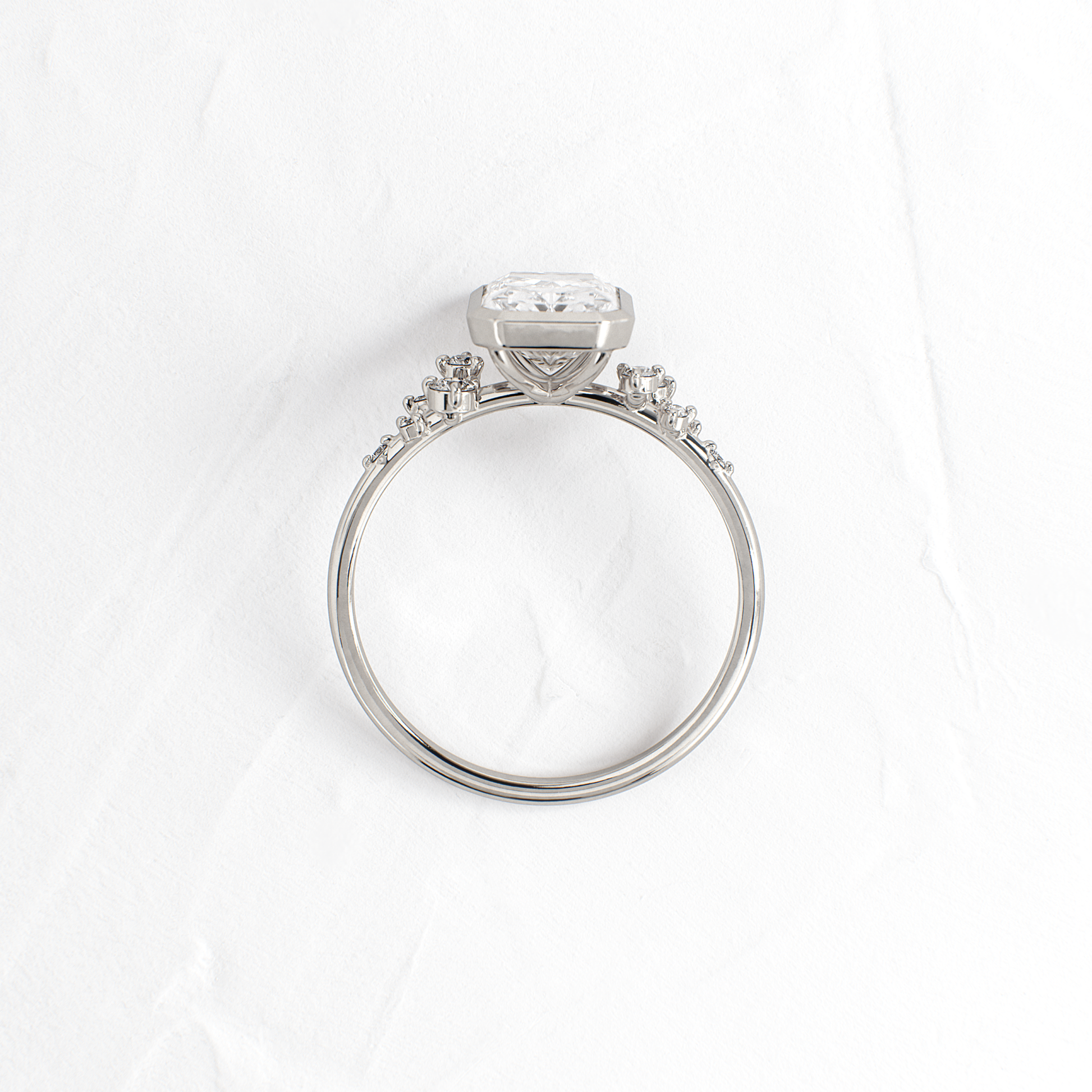 Solitaire-Oval Lab Grown Diamond Engagement Ring