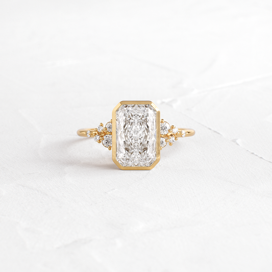 Solitaire-Oval Lab Grown Diamond Engagement Ring