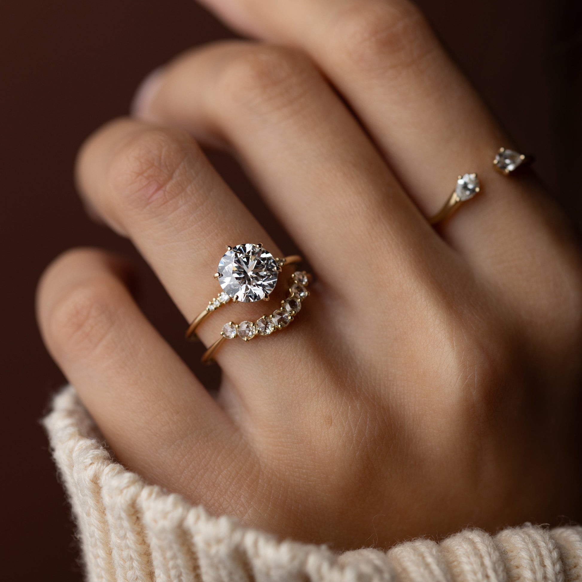 Solitaire-Oval Lab Grown Diamond Engagement Ring