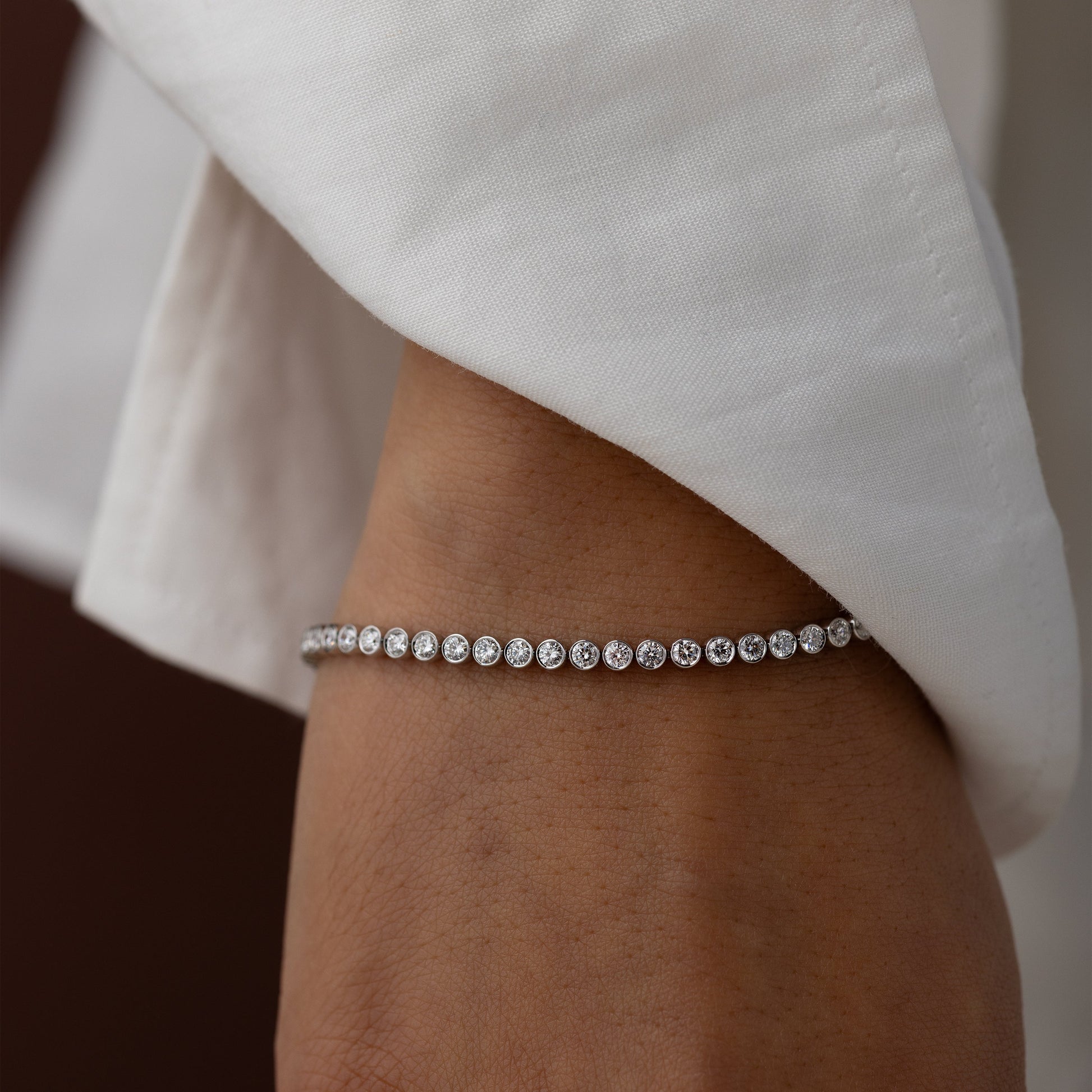 Solitaire Bezel-1.0 CT Oval Lab Grown Diamond Bracelets