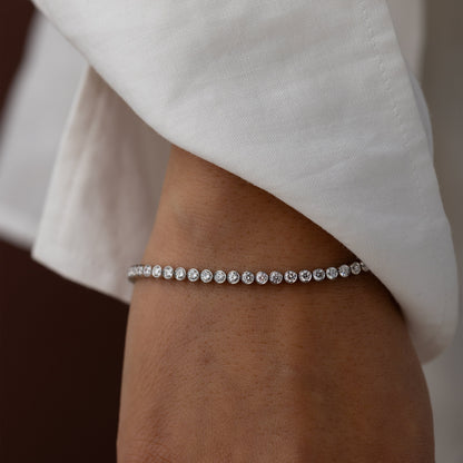 Solitaire Bezel-1.0 CT Oval Lab Grown Diamond Bracelets