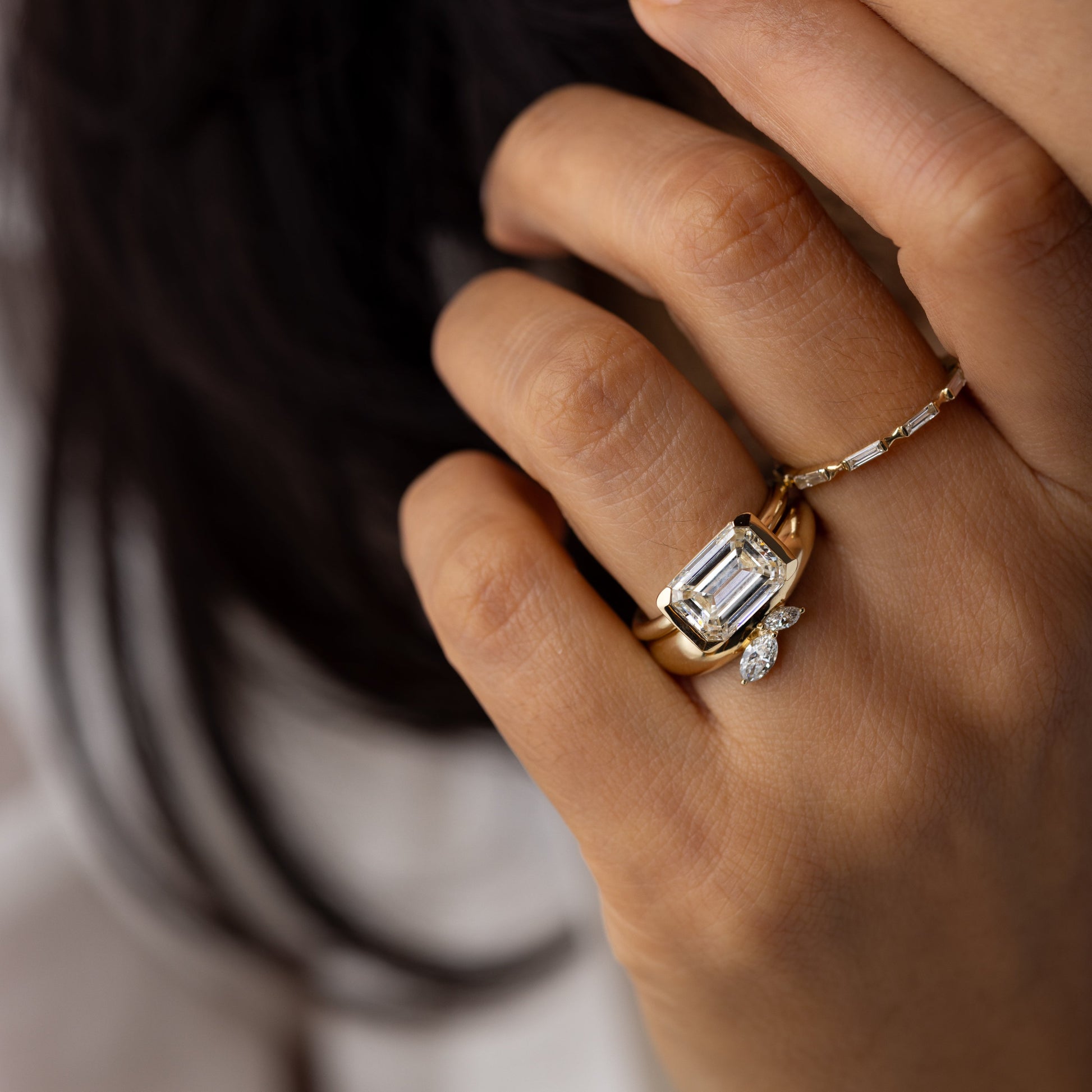 Solitaire-Oval Lab Grown Diamond Engagement Ring