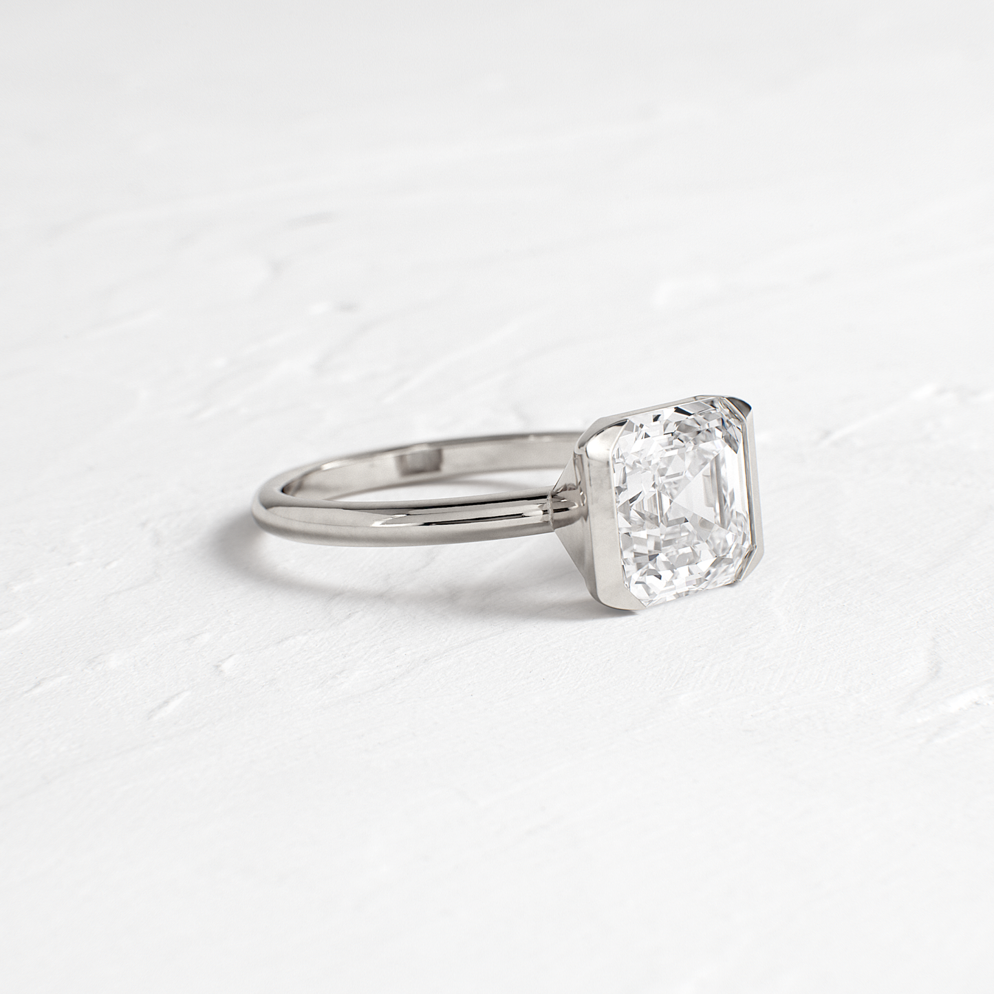 Solitaire-Oval Lab Grown Diamond Engagement Ring