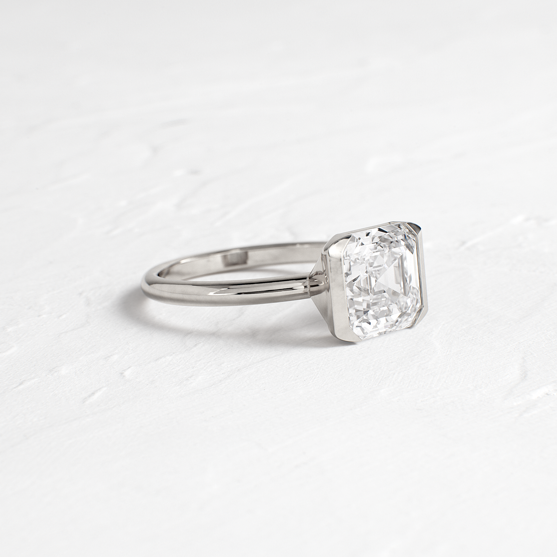 Solitaire-Oval Lab Grown Diamond Engagement Ring