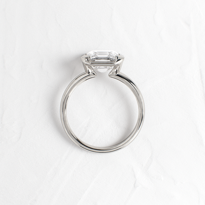 Solitaire-Oval Lab Grown Diamond Engagement Ring