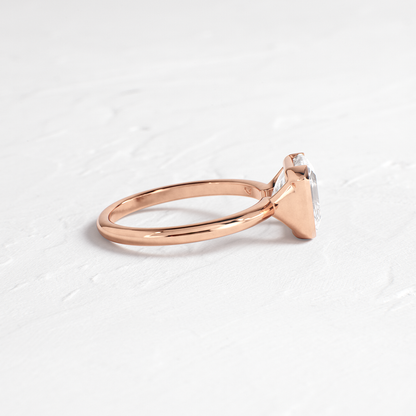 Solitaire-Oval Lab Grown Diamond Engagement Ring