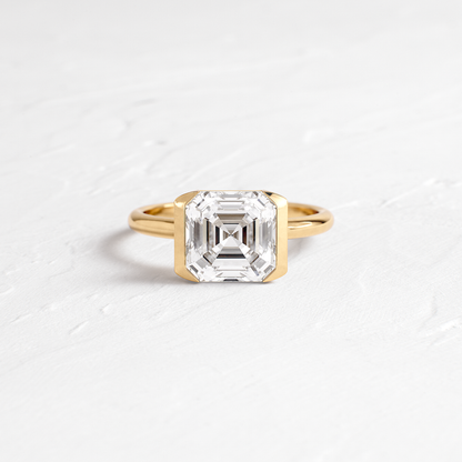 Solitaire-Oval Lab Grown Diamond Engagement Ring
