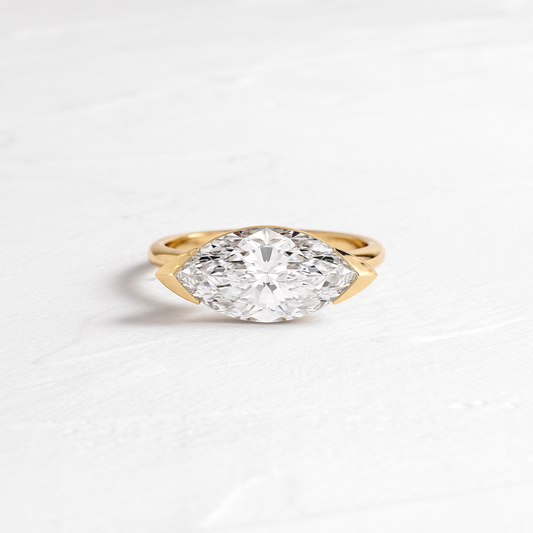 Solitaire-Oval Lab Grown Diamond Engagement Ring