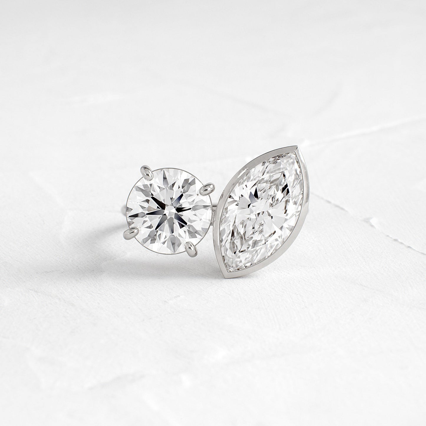 Solitaire-Oval Lab Grown Diamond Engagement Ring