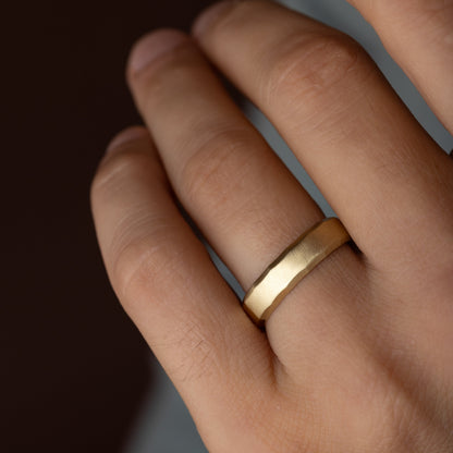 Classic- Men's Wedding Band