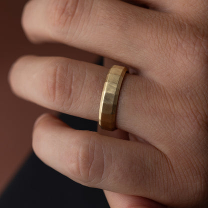 Classic- Men's Wedding Band