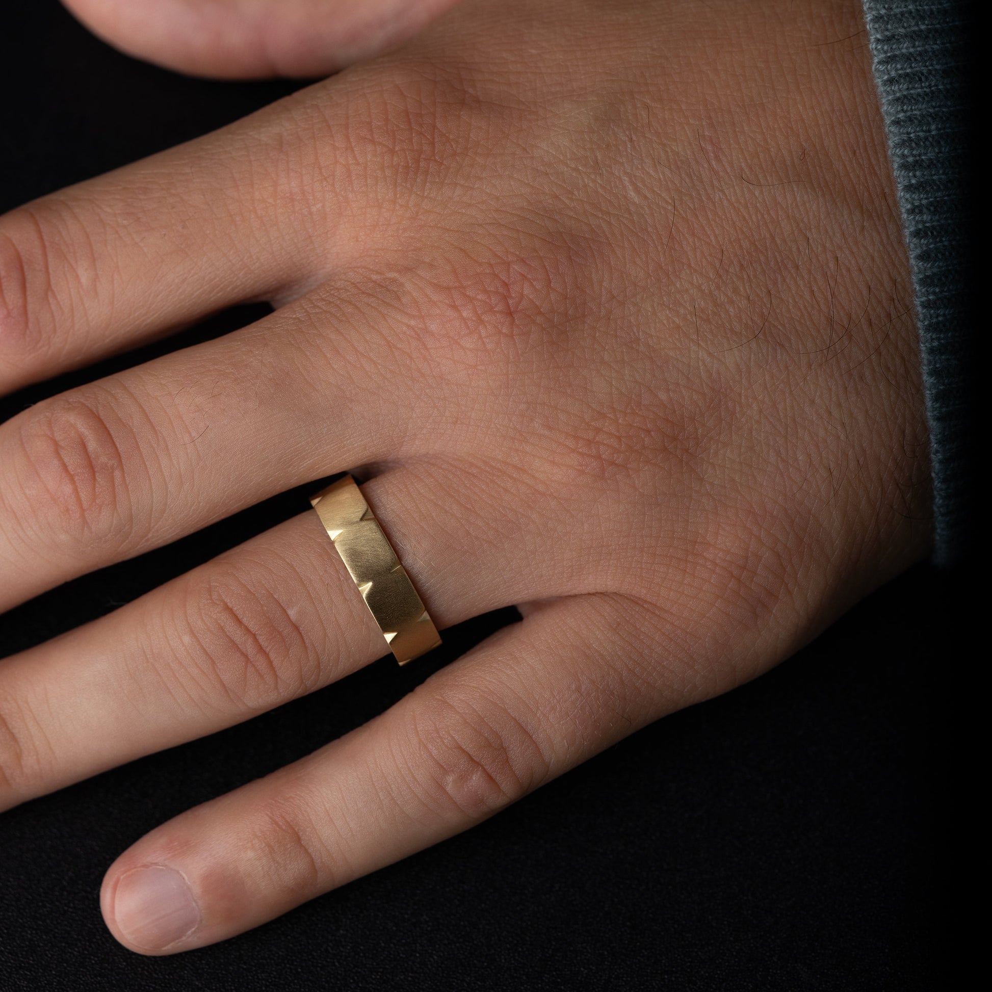 Classic- Men's Wedding Band