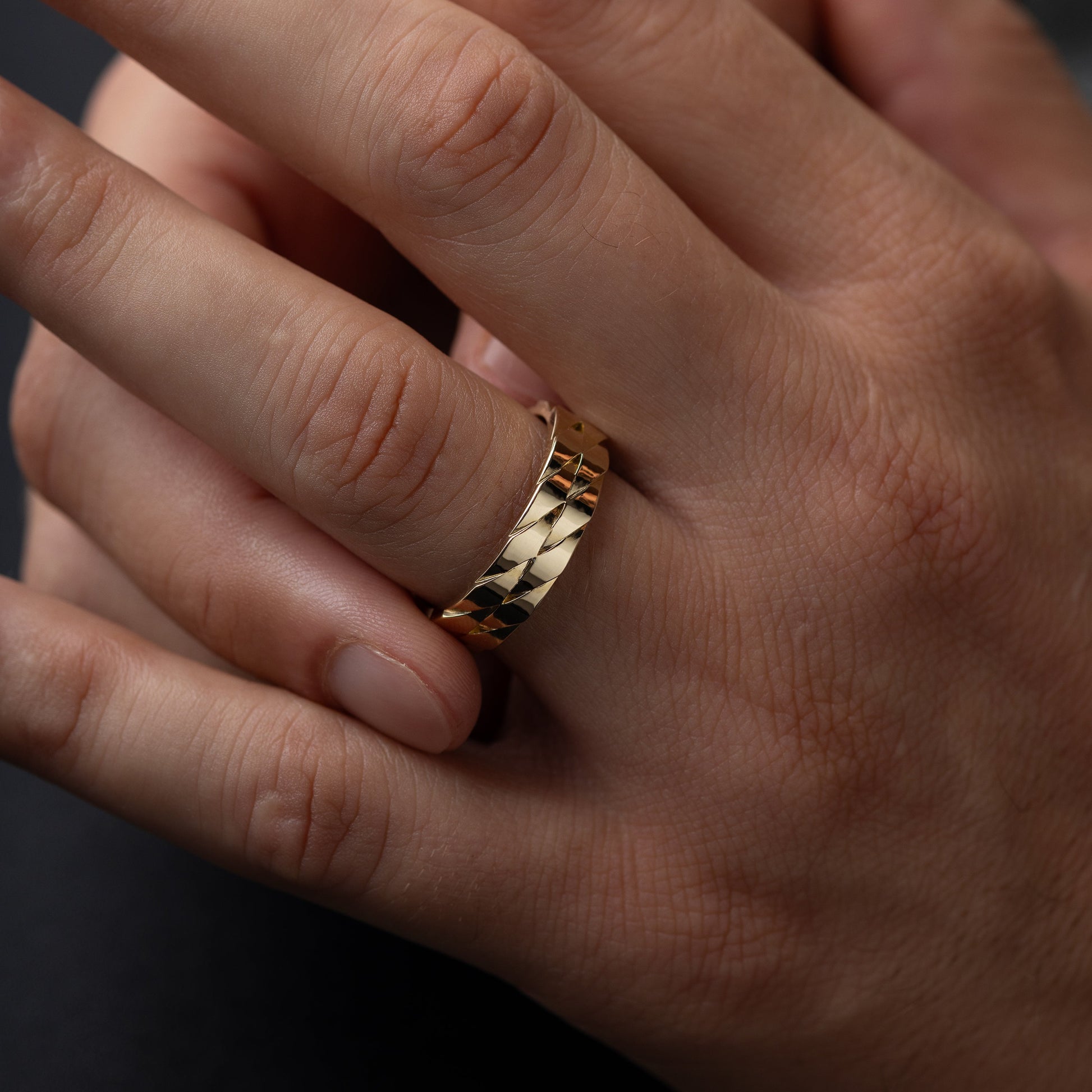 Classic- Men's Wedding Band
