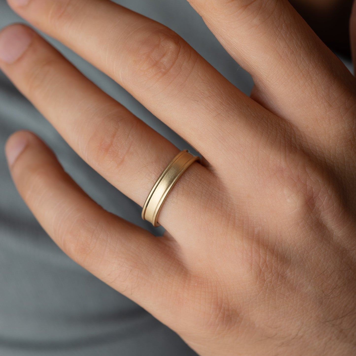 Classic- Men's Wedding Band