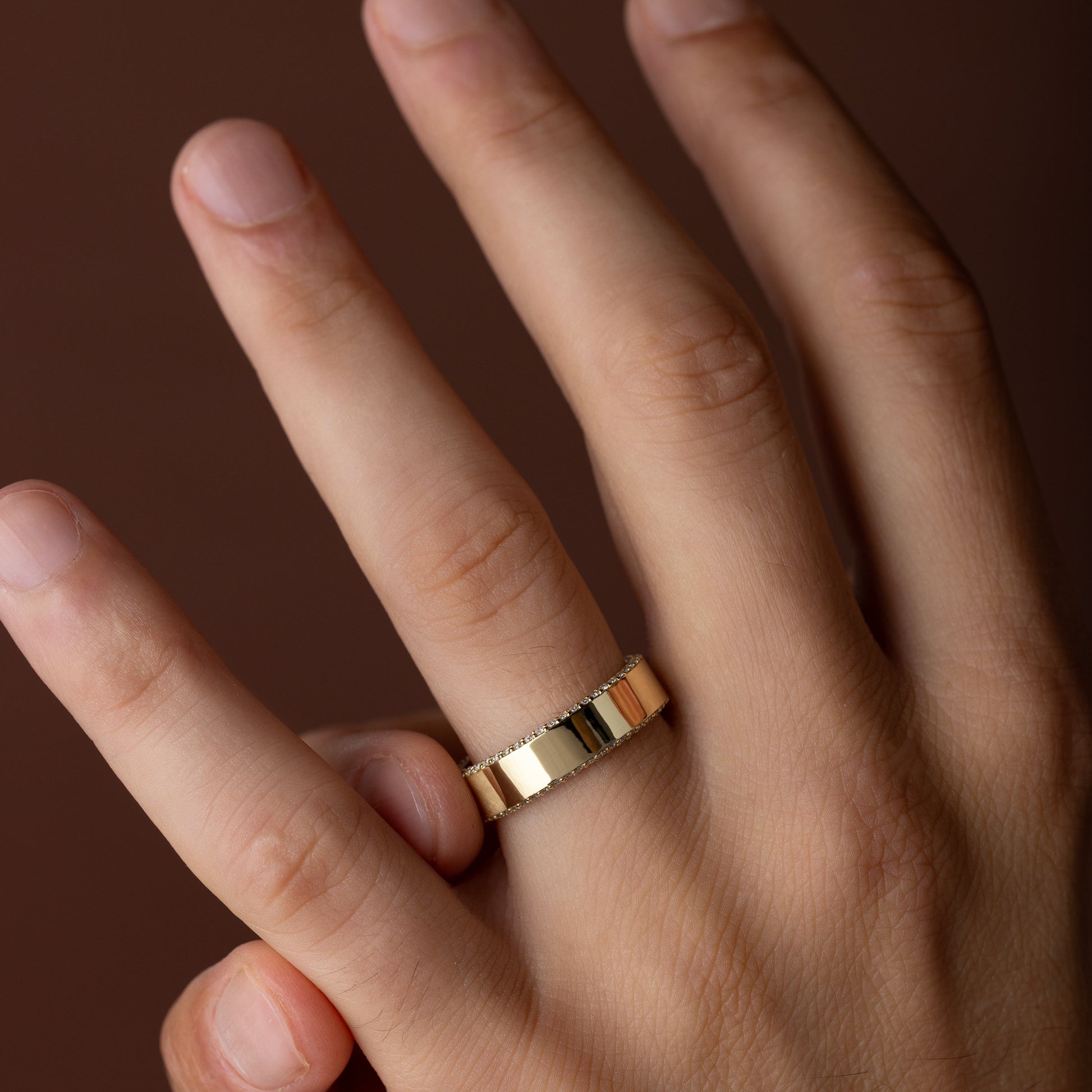 Classic- Men's Wedding Band