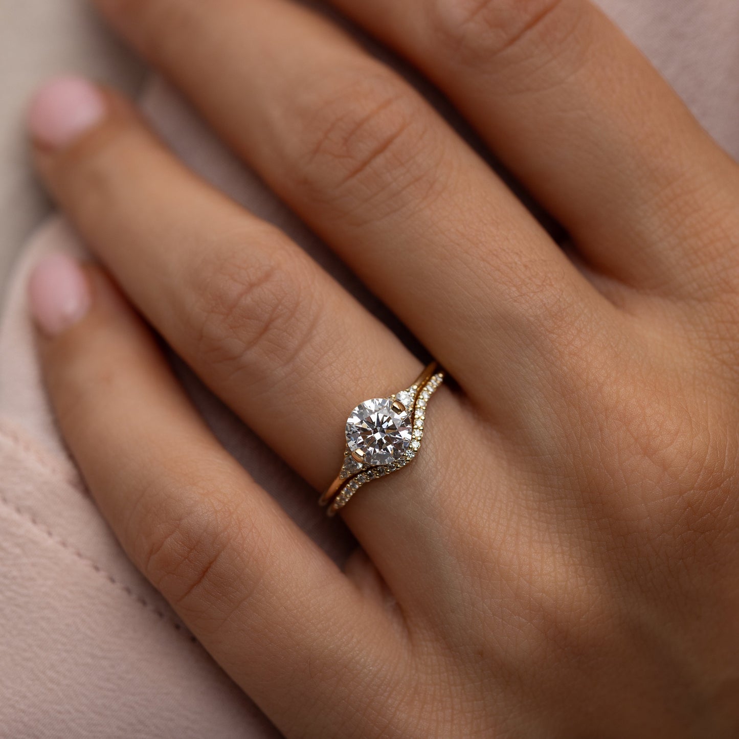 Cluster & Two Prong-Round Lab Grown Diamond Engagement Ring