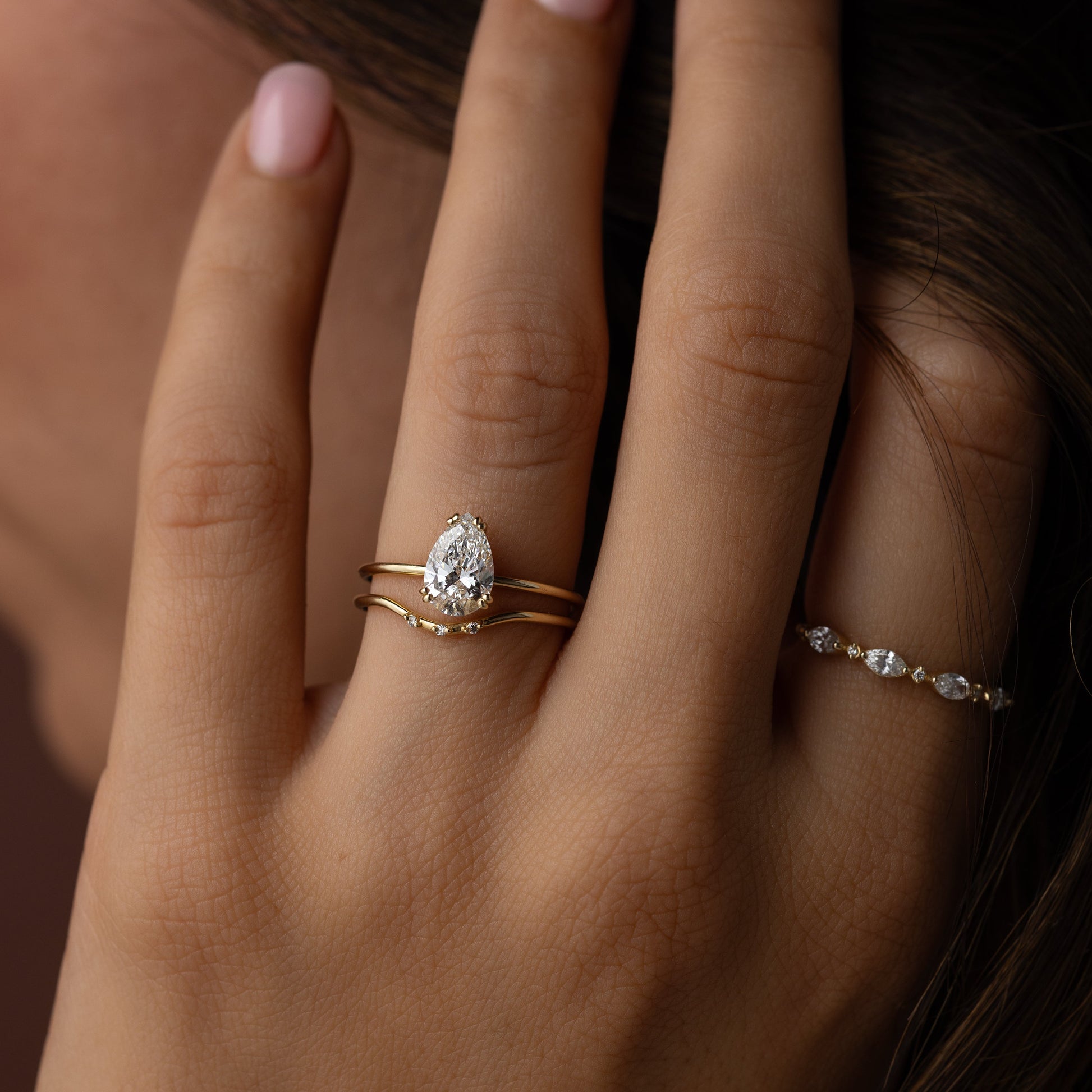 Solitaire-Oval Lab Grown Diamond Engagement Ring